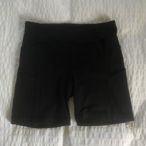 Lululemon bike shorts